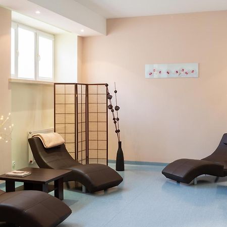Hotel Kzzg W Polsce, Gornicze Sanatorium Zwiazkowe "Gornik" Iwonicz-Zdrój Esterno foto