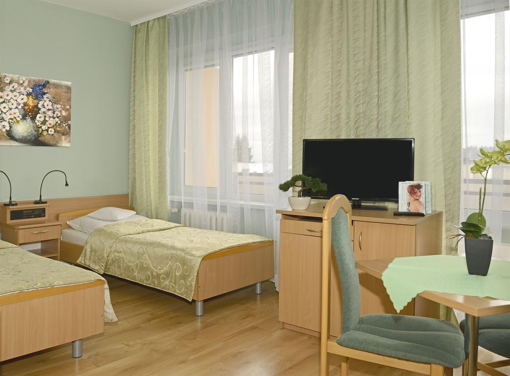 Hotel Kzzg W Polsce, Gornicze Sanatorium Zwiazkowe "Gornik" Iwonicz-Zdrój Camera foto
